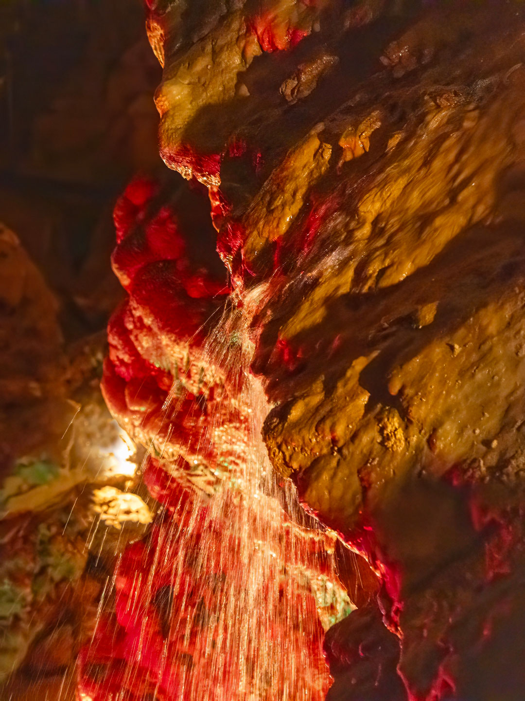 INDIANA-CAVERN-10-333A3461-WEB