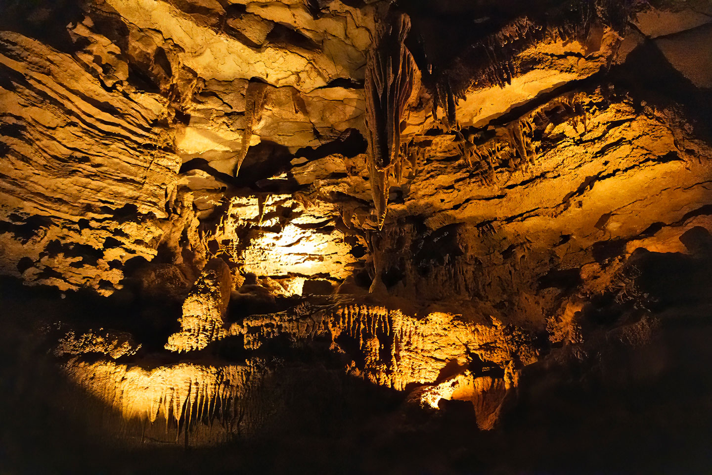 INDIANA-CAVERN-18-333A3498-WEB