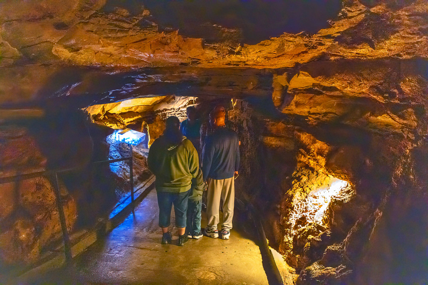 INDIANA-CAVERN-8-333A3452-WEB